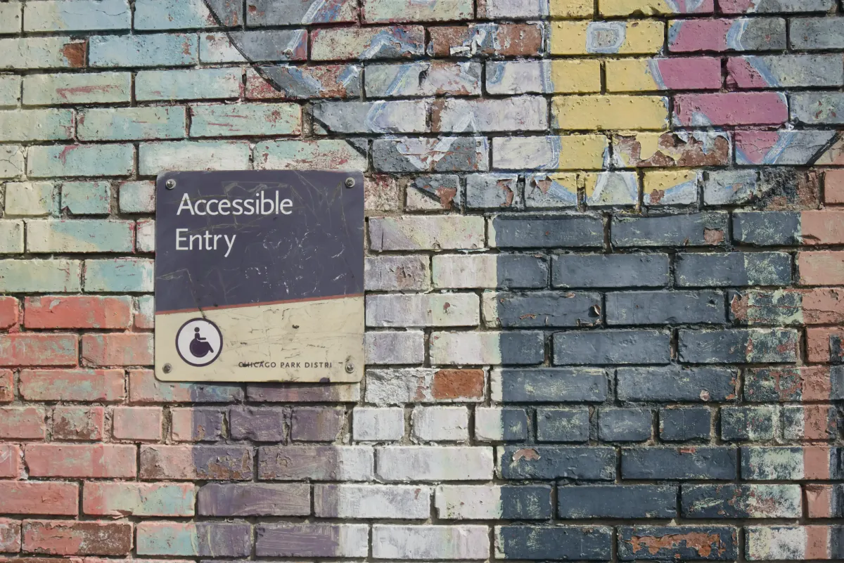 CREATING ACCESSIBLE IOS APPS: A GUIDE TO INCLUSIVITY AND ACCESSIBILITY IN APP DEVELOPMENT